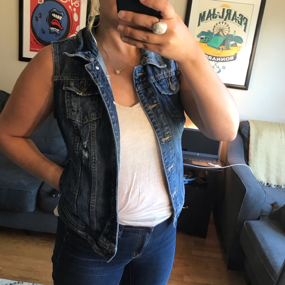 [Mossimo] Distressed Jean Vest - Picture 4 of 11